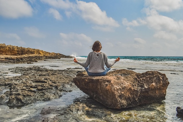 Breathwork Protocols to Lower Cortisol During the Menopausal Transition