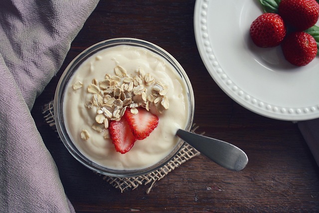 Fiber Intake and Hormonal Health: Why Women Need More Prebiotics
