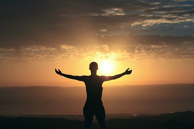 The 5-Minute Morning Circadian Light Anchoring Routine for Women